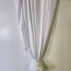 3 x 1.5m Drapes (White or Black)