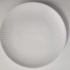 Maxwell Williams Dinner Plate